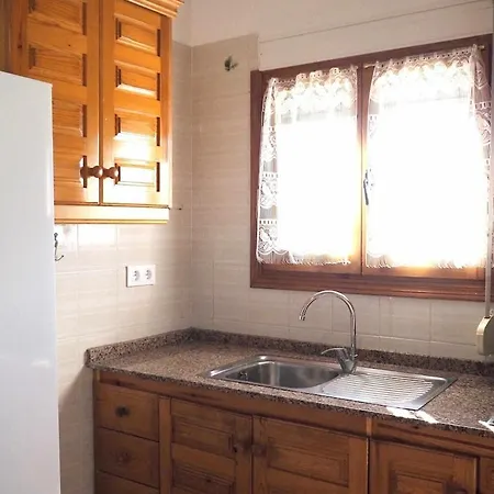 Casa Margarita, Cerca De La Playa Y Con Piscina カルプ