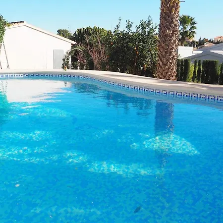 Casa Margarita, Cerca De La Playa Y Con Piscina Vakantiehuis