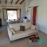 Casa Margarita, Cerca De La Playa Y Con Piscina