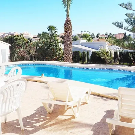 Casa Margarita, Cerca De La Playa Y Con Piscina *