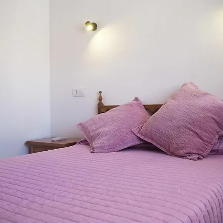 Casa Margarita, Cerca De La Playa Y Con Piscina كاليبي