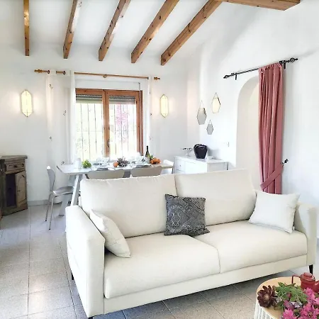 Casa Margarita, Cerca De La Playa Y Con Piscina Tatil Evi *