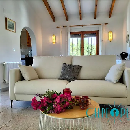 Casa Margarita, Cerca De La Playa Y Con Piscina 度假居 *