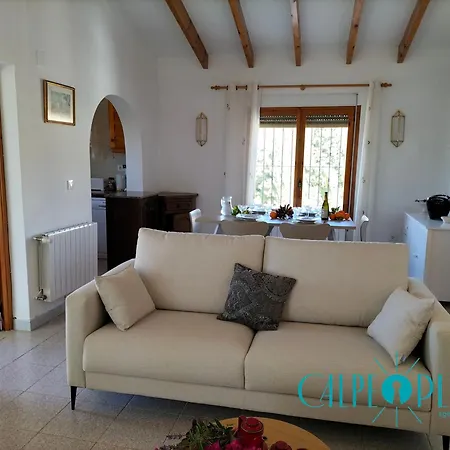 Casa Margarita, Cerca De La Playa Y Con Piscina