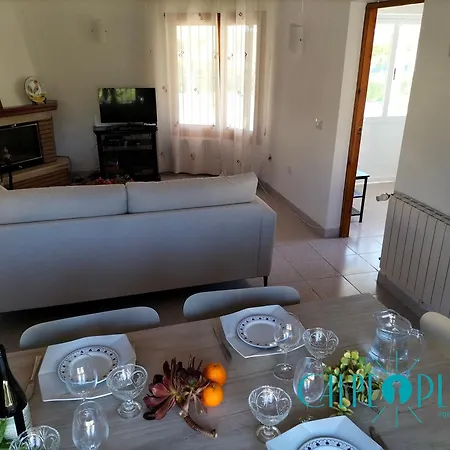 Casa Margarita, Cerca De La Playa Y Con Piscina Calp