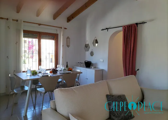 Casa Margarita, Cerca De La Playa Y Con Piscina