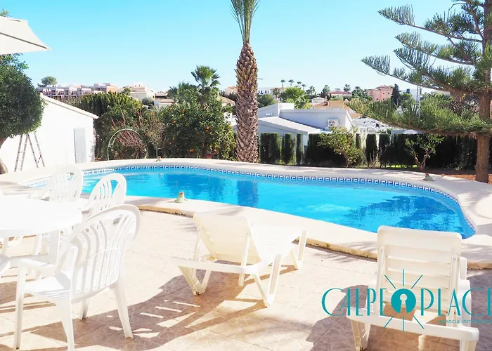 Casa Margarita, Cerca De La Playa Y Con Piscina Vakantiehuis